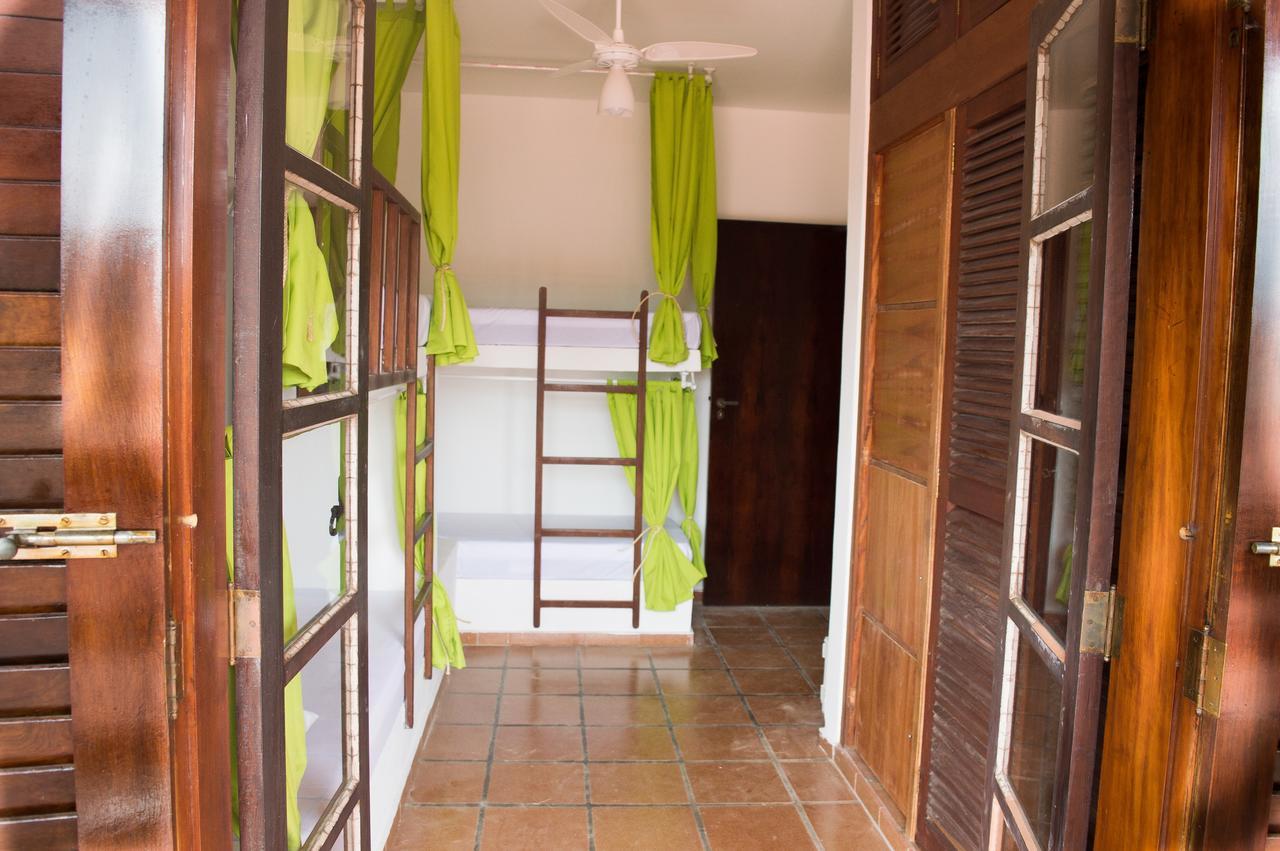 Santo Quintal Hostel Ubatuba Exteriör bild