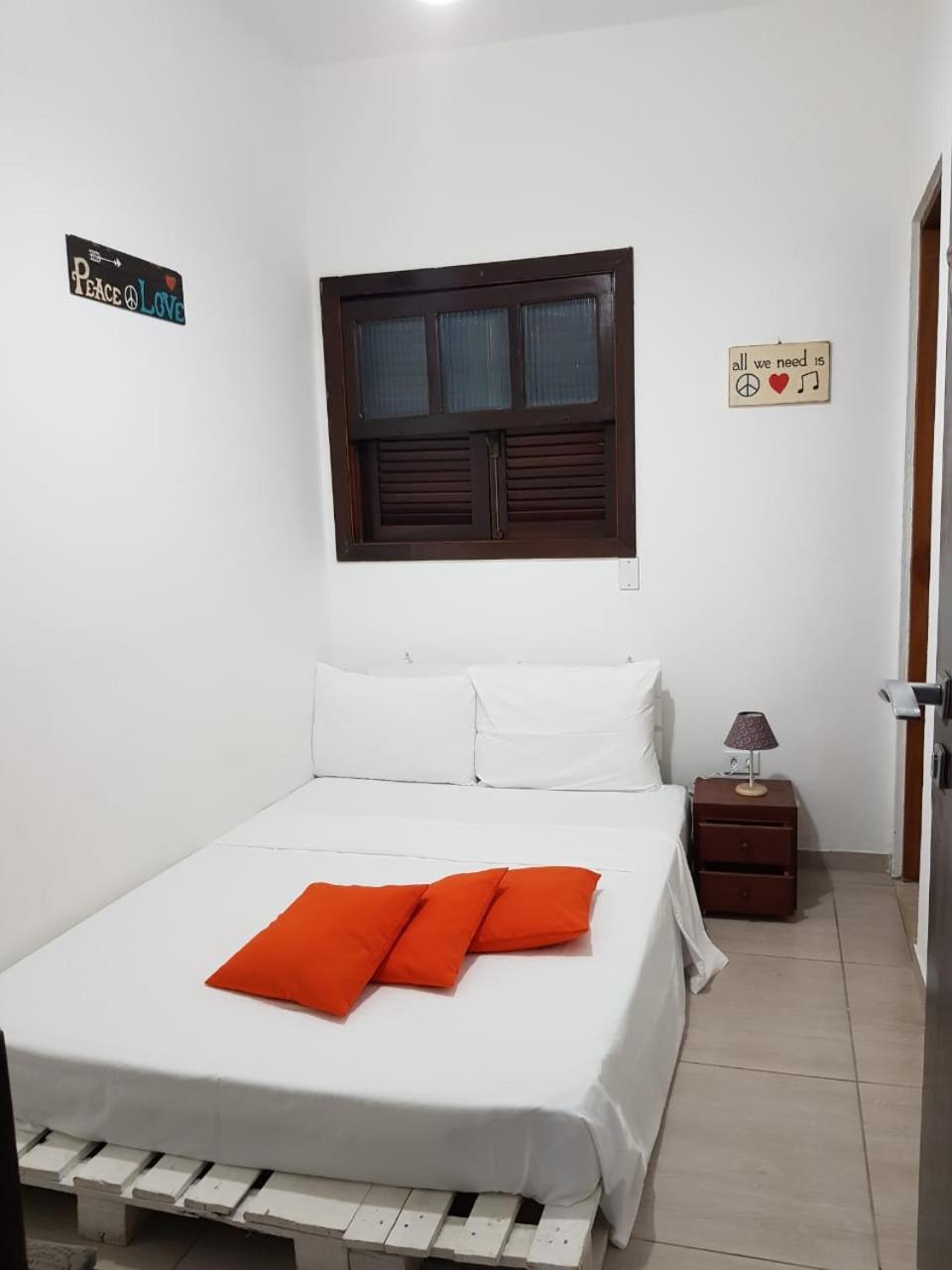 Santo Quintal Hostel Ubatuba Exteriör bild